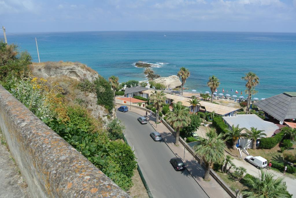 La Perla Del Tirreno Bed and Breakfast Tropea Exteriör bild