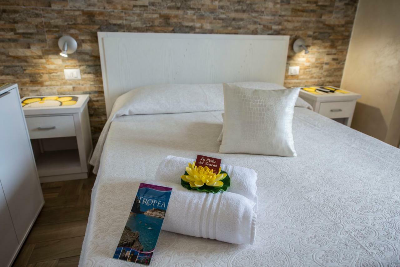 La Perla Del Tirreno Bed and Breakfast Tropea Exteriör bild